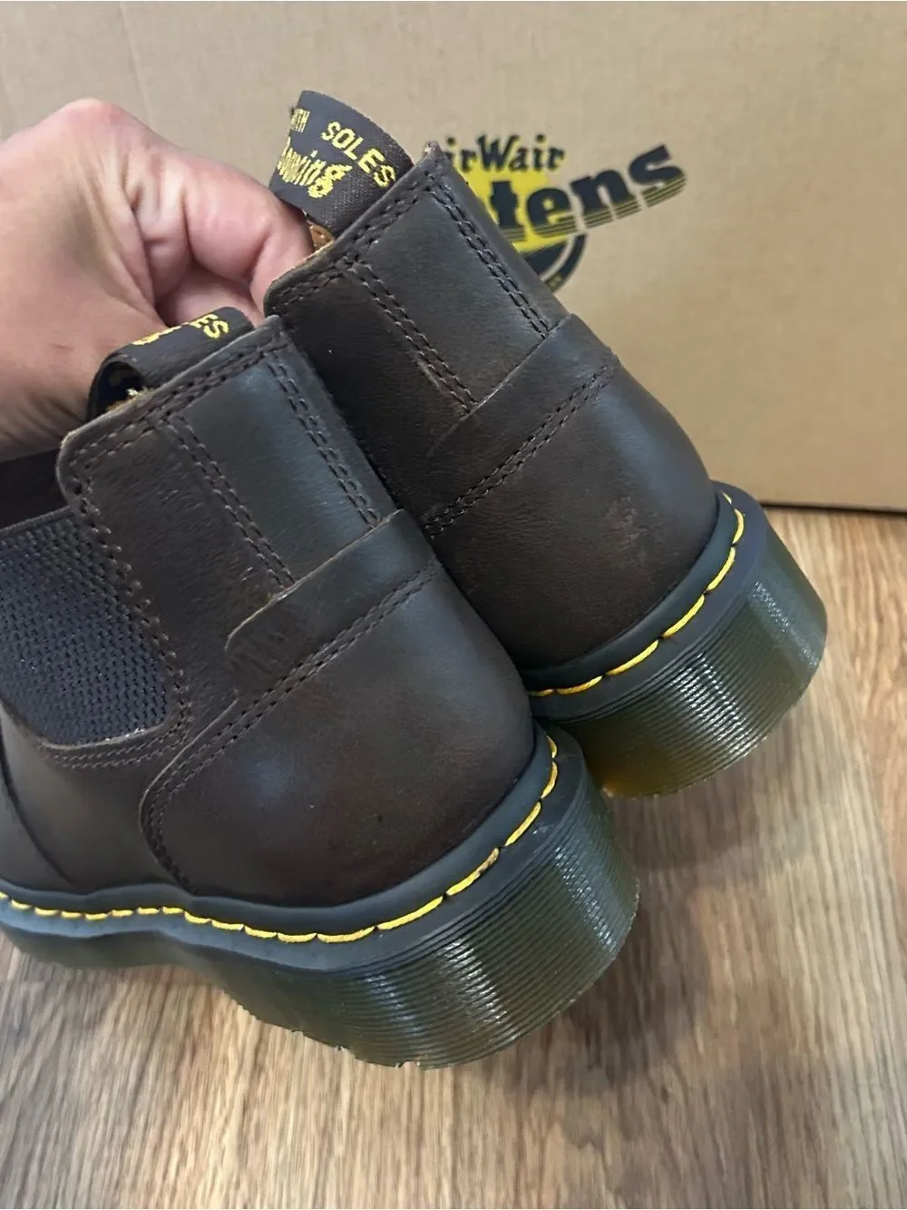 DR MARTENS 2976 LO brown leather ankle Chelsea boots booties shoes women’s 8 new